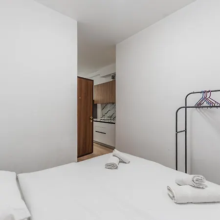 Cozy Center 500mbs Apartment *