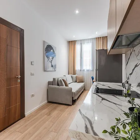 Apartment Cozy Center 500mbs Durres