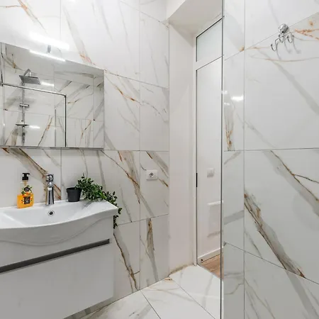 Cozy Center 500mbs * Durrës